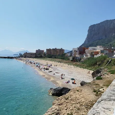 Nyaraló Sfiziusa Palermo